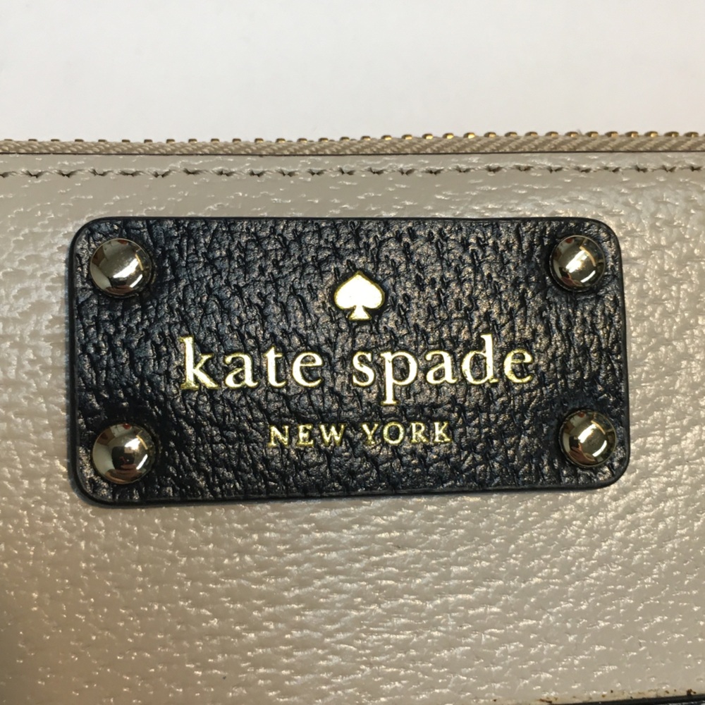 Kate Spade Zipper Cow Leather Wallet Black Tan Textured 2 Tone Leather Classic - Picture 2 of 16